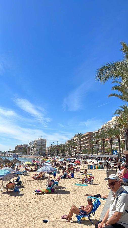 Beach Apartment Τορεβιέχα Εξωτερικό φωτογραφία